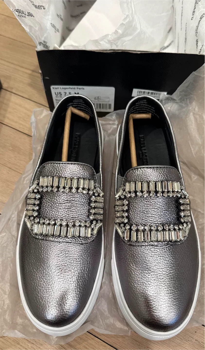 Karl Lagerfeld Paris "Ermine" Loafers - US 7.5 M