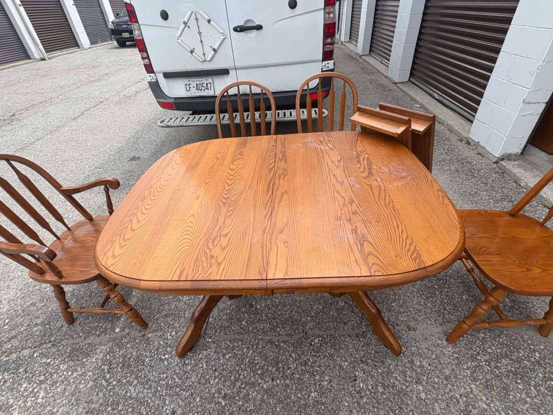 Free delivery used Wooden Dining Table with 6 Chairs - photo 2