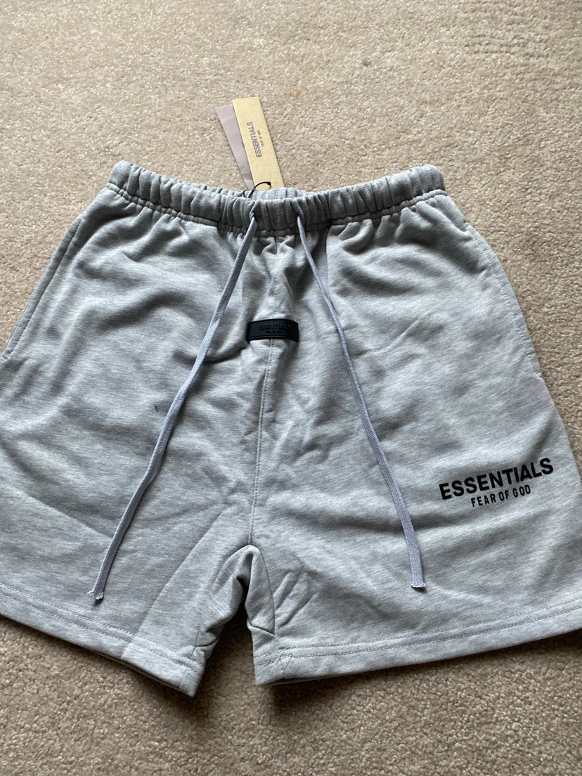 ESSENTIALS Fear of God shorts Black and Light Grey - photo 2