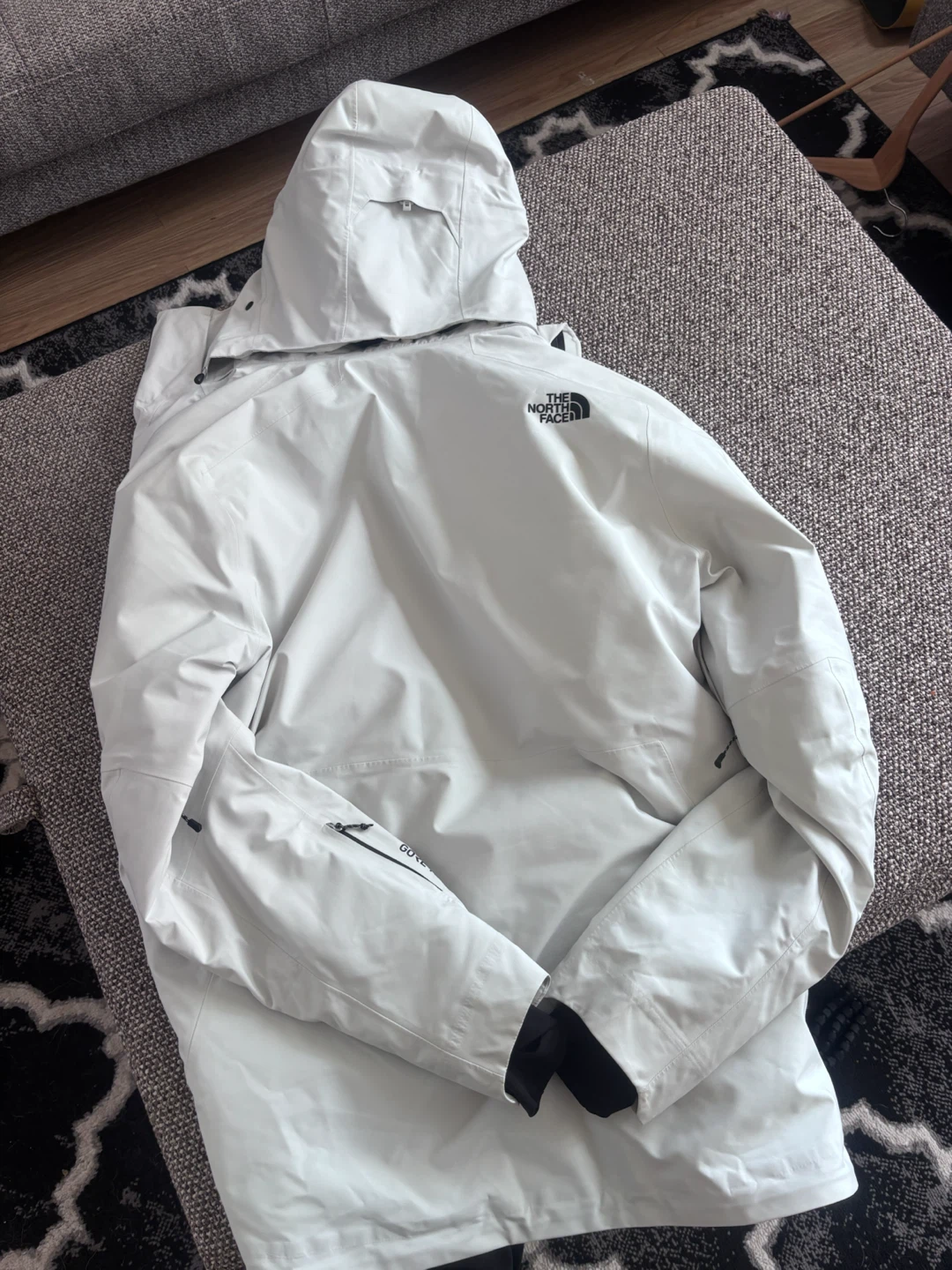 The North Face White Ski Jacket - photo 3