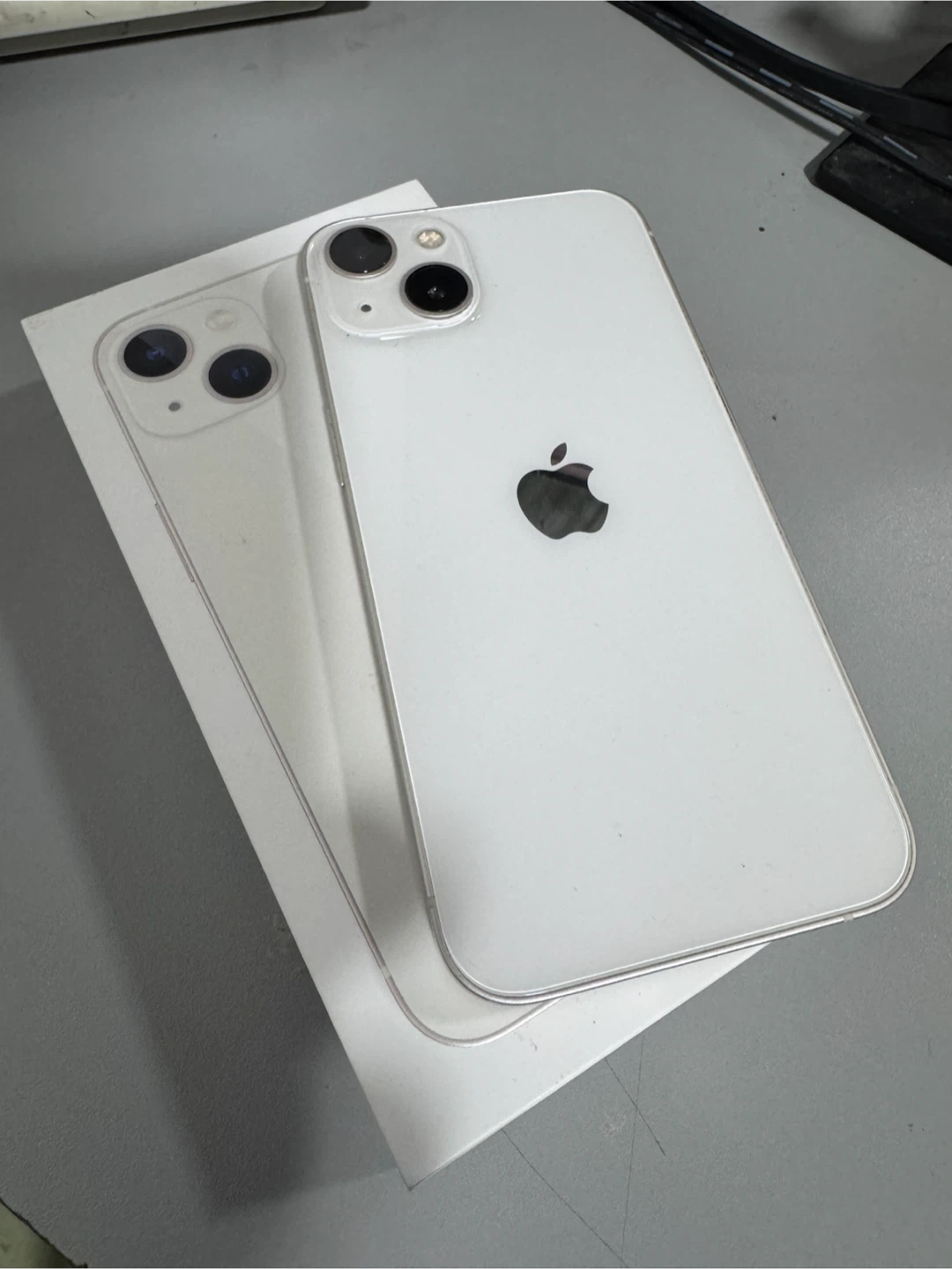 iPhone 13 128gb rose white - photo 2