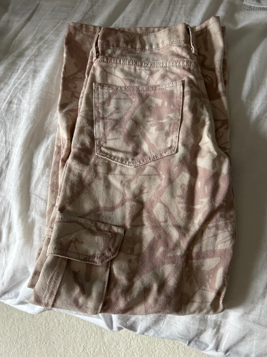 Pink Camo Cargo jeans