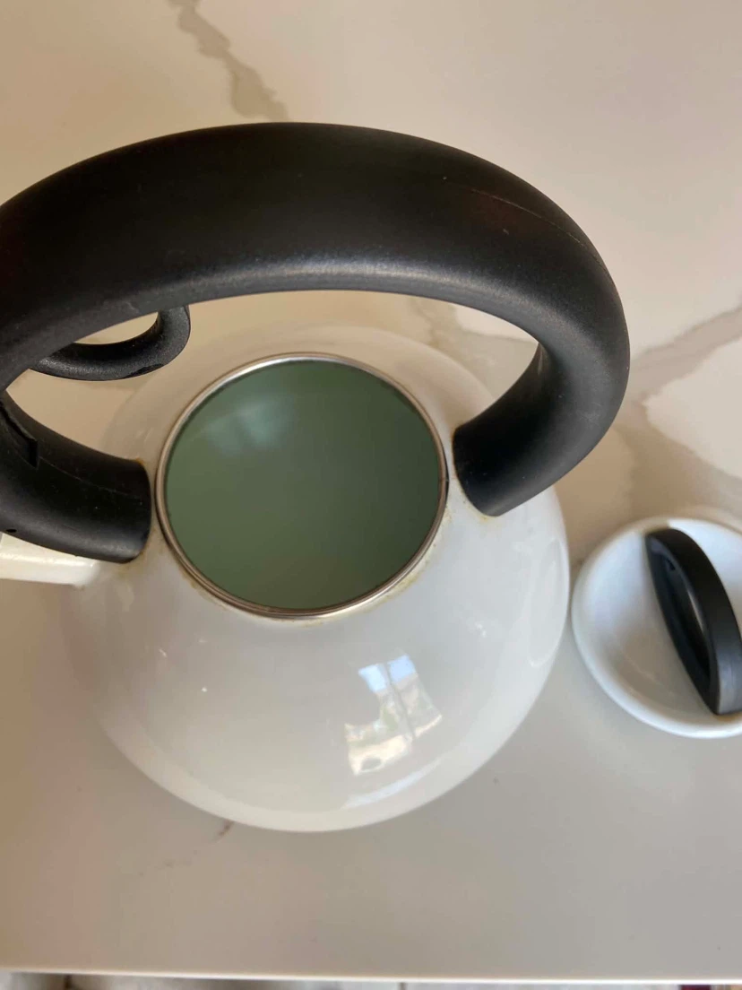 White Whistling Kettle - photo 3