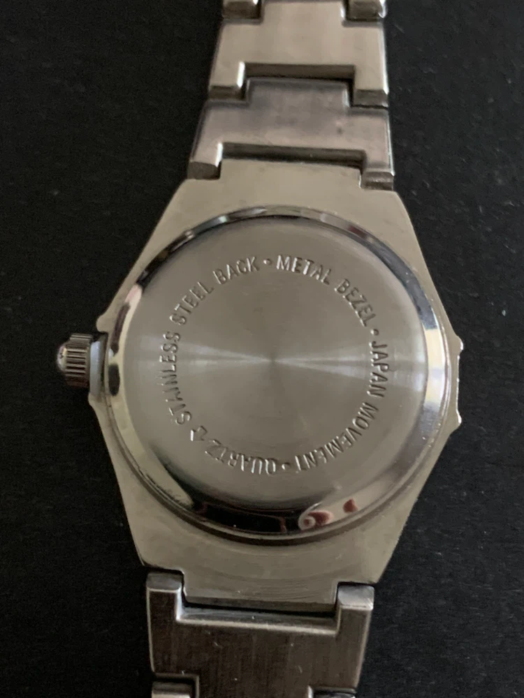 Women's Quartz Watch with Crystal Bezel - photo 3