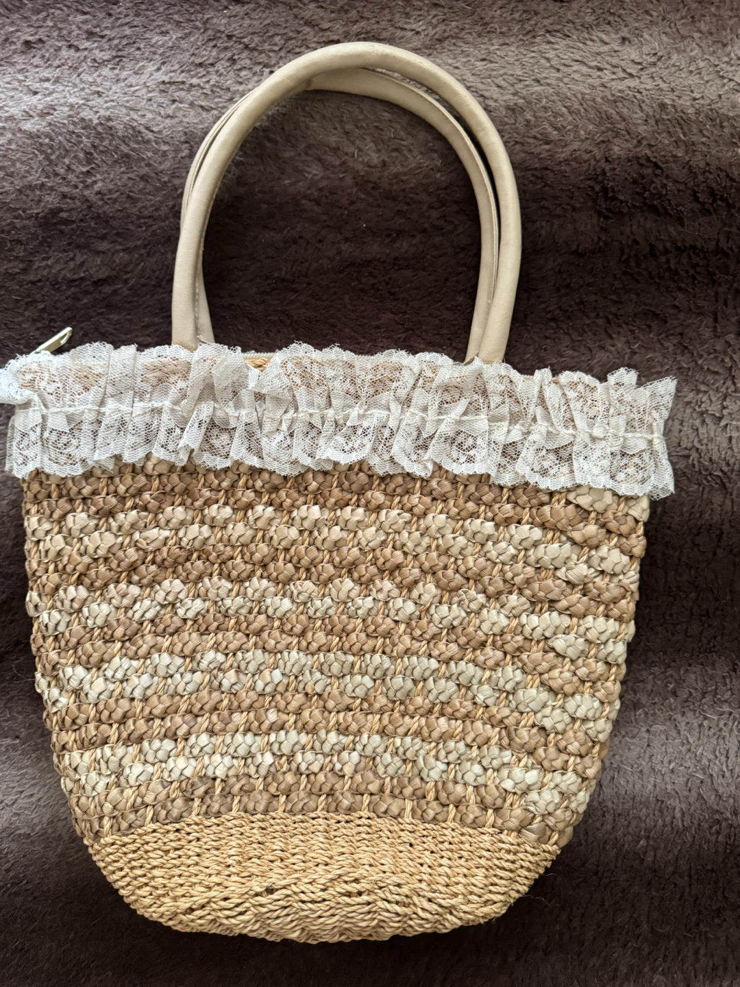 Woven Straw Tote Bag with Lace Trim - photo 2