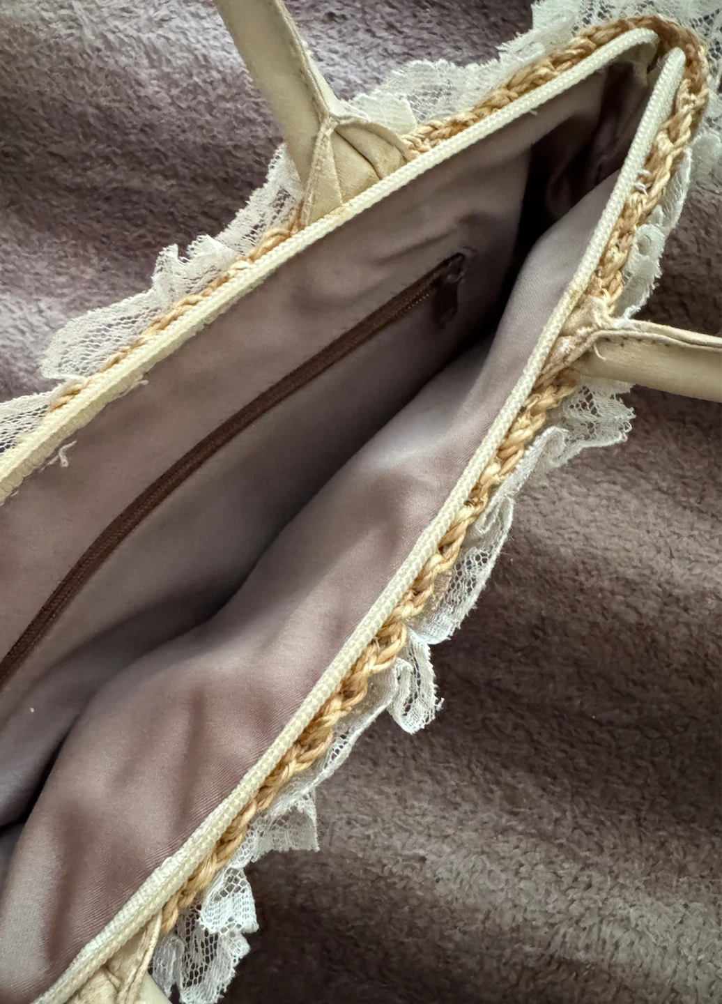 Woven Straw Tote Bag with Lace Trim - photo 3