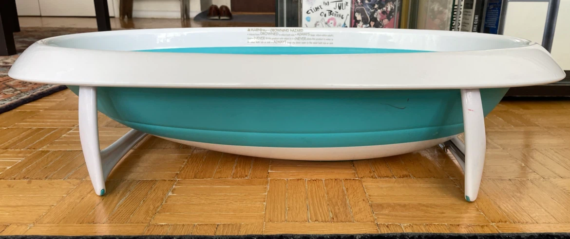 Boon Naked Collapsible Blue Baby Bathtub