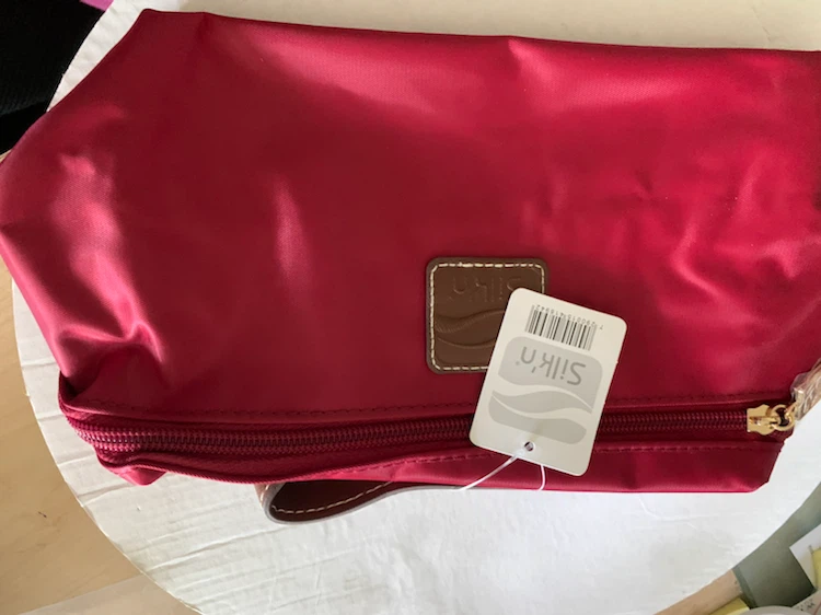 Silk'n Red & black Travel Toiletry Bag-NEW - photo 5