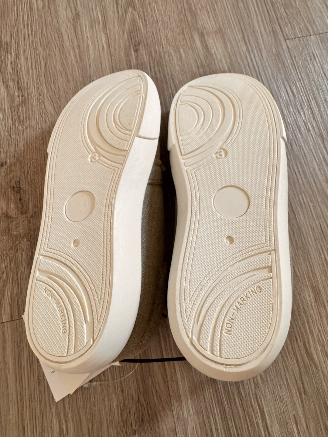 Youth Boys  sneakers Shoes Sz 3 - photo 4