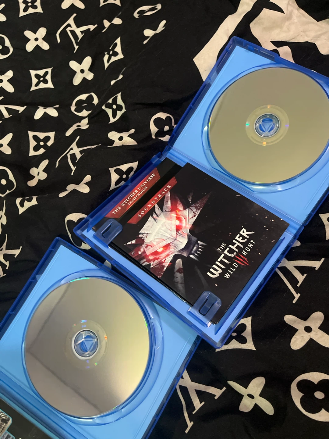 The Witcher 3: Wild Hunt & Watch Dogs PS4 Games - photo 4