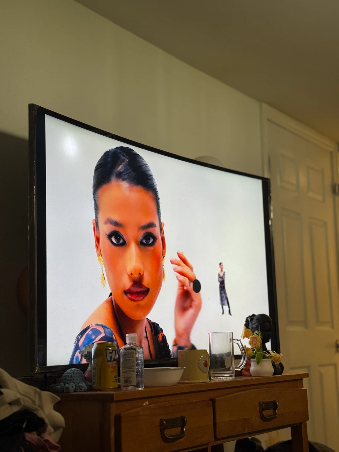 Samsung Smart TV Curve 55” UN55JU7700 - photo 2