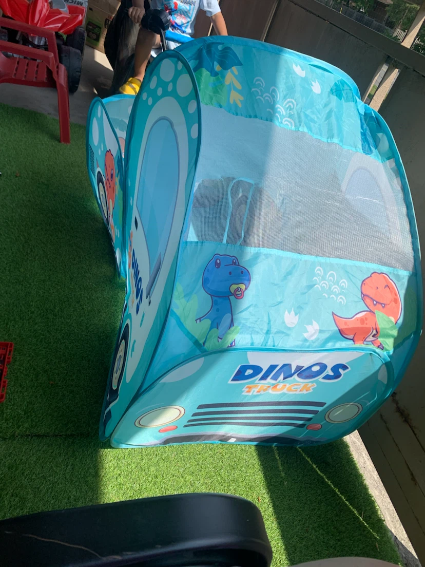 Dinos Truck Play Tent