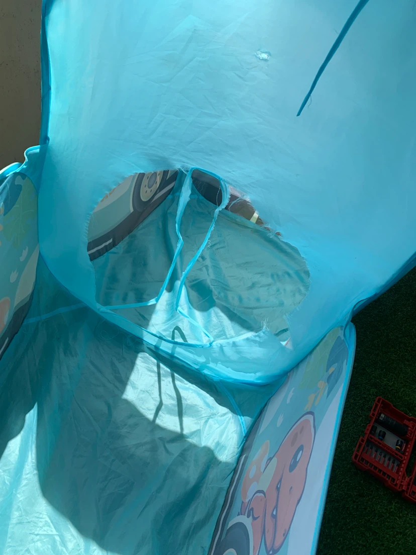 Dinos Truck Play Tent - photo 4