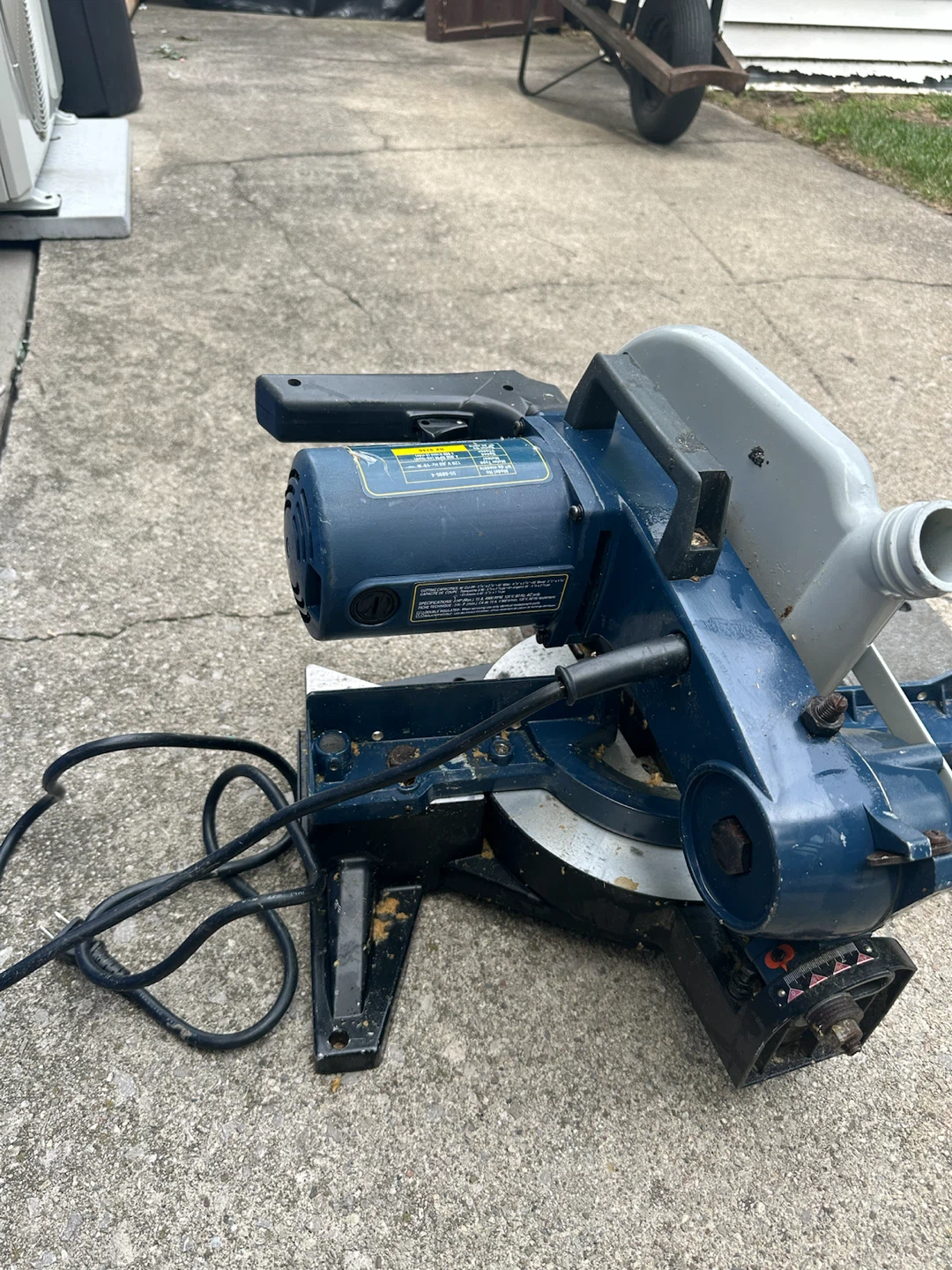Mastercraft 10" Compound Miter Saw