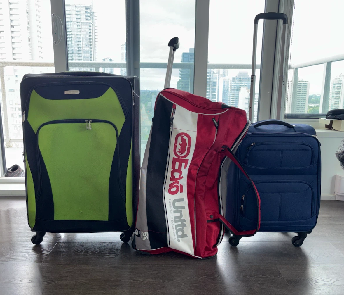3 Luggage bags