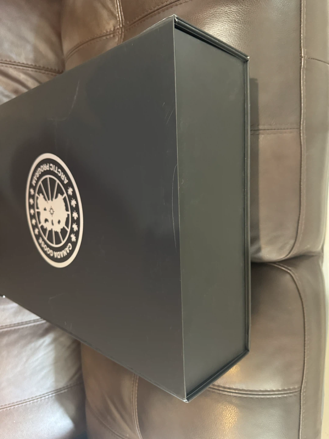 Canada Goose box