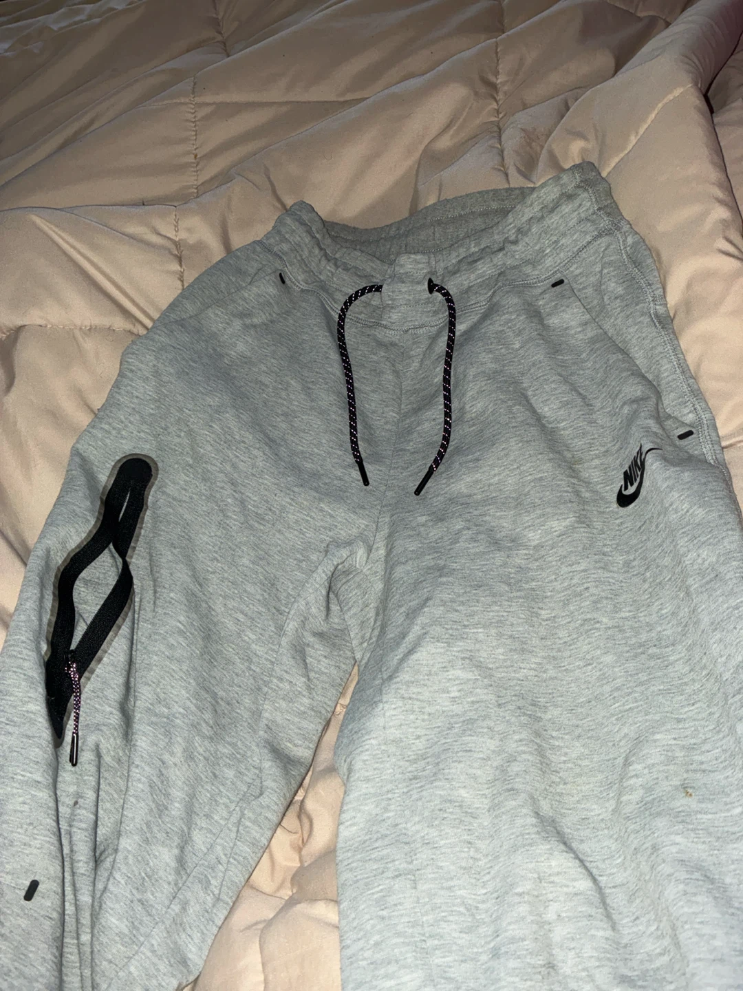 Nike Tech Fleece Joggers XS Grey