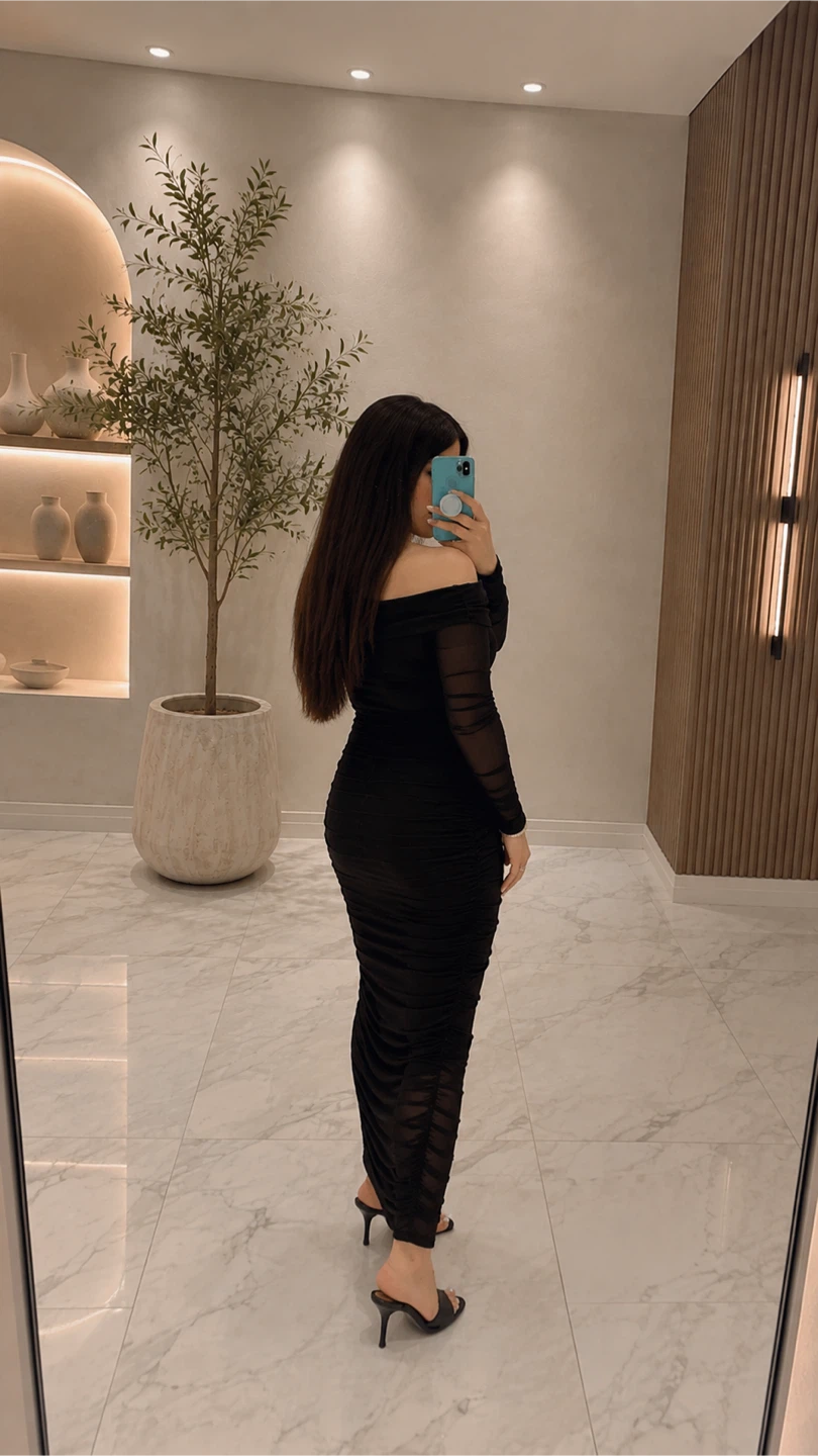 Black Off-the-Shoulder Ruched Dress - photo 3