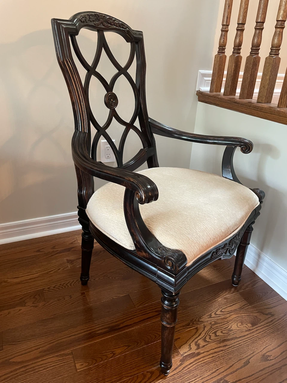 Traditional Armchair / Captain’s Chair - photo 2