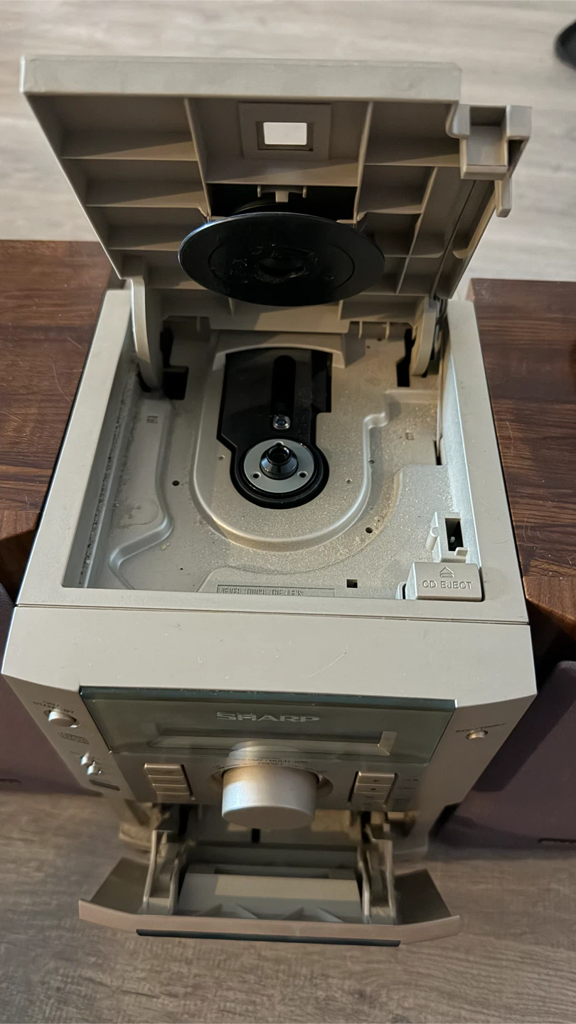 Sharp XL-570 Stereo System - photo 4
