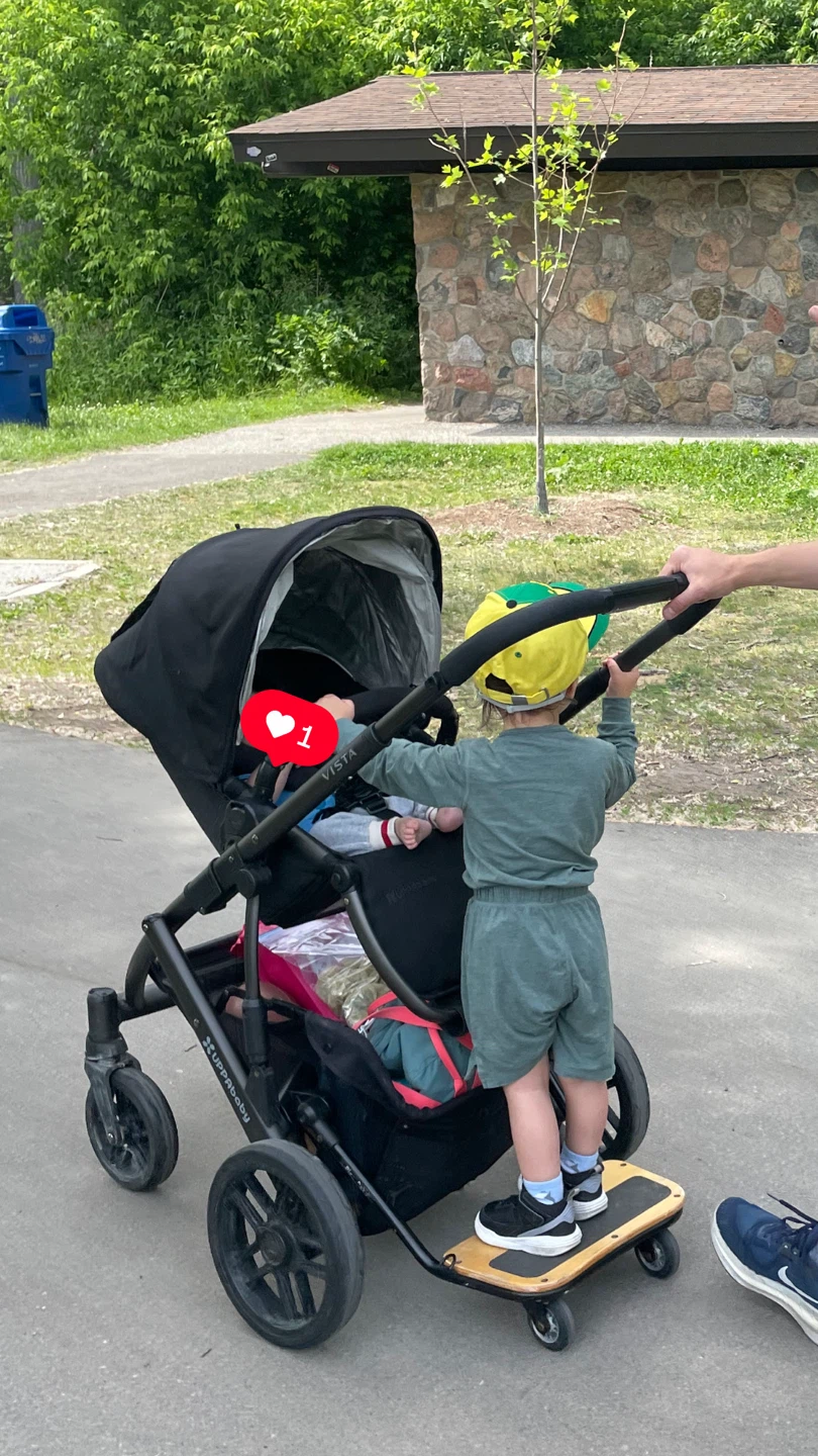 UPPAbaby Vista Stroller with Many Accessories - photo 2