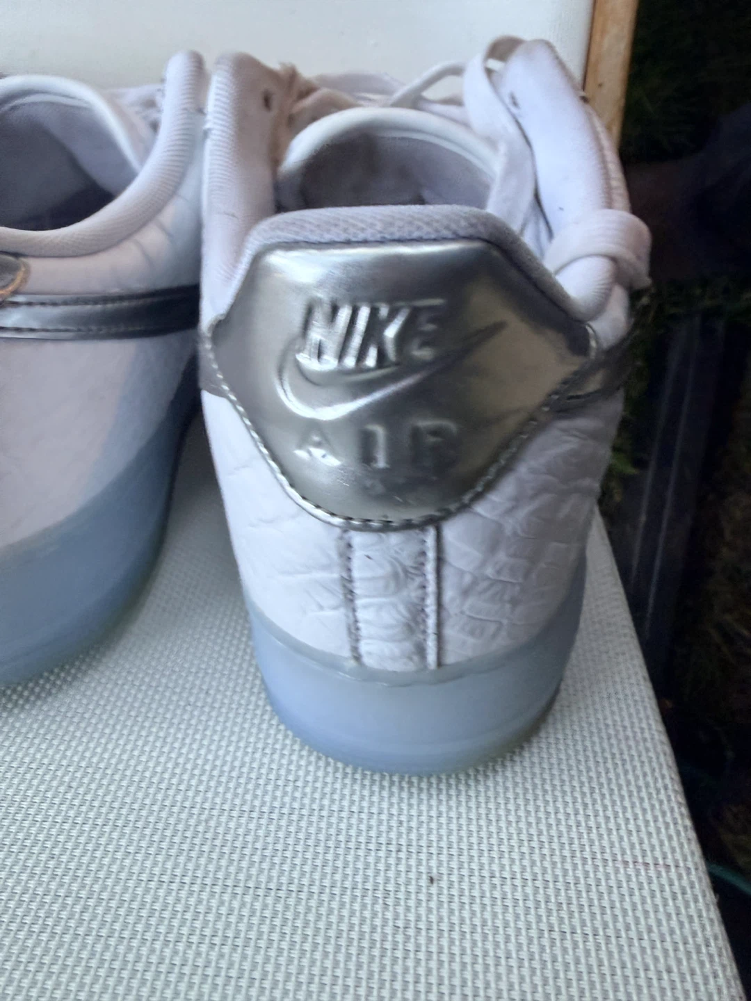 Nike Air Force 1 White Crocodile Embossed Sneakers Size 13 - photo 4