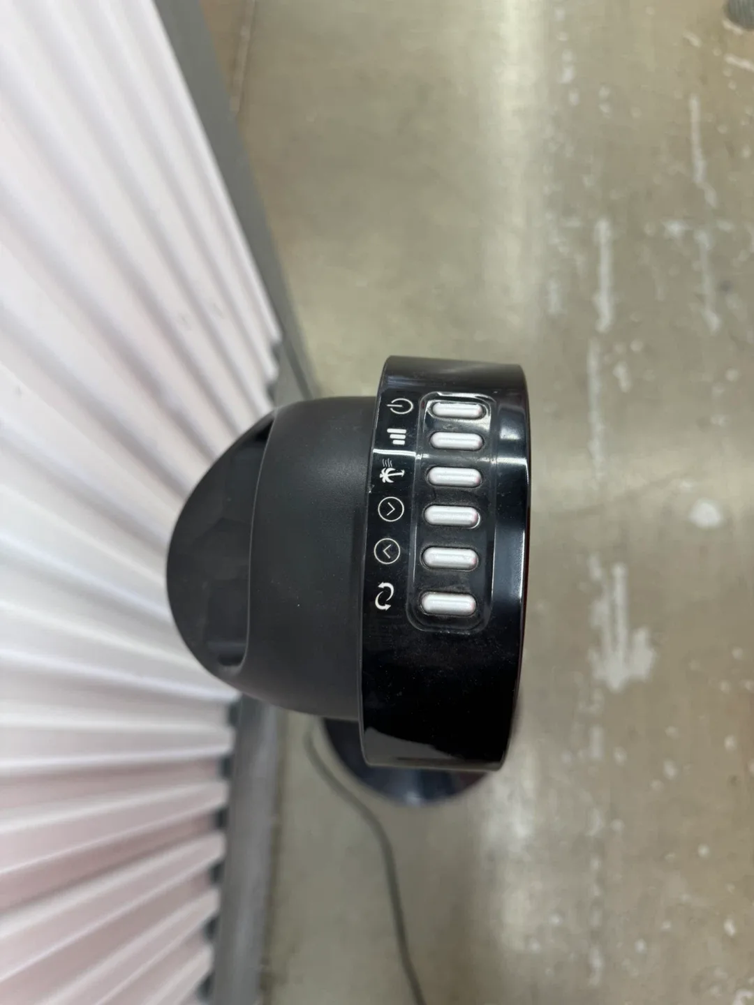 Lasko Rotating Tower Fan - photo 4