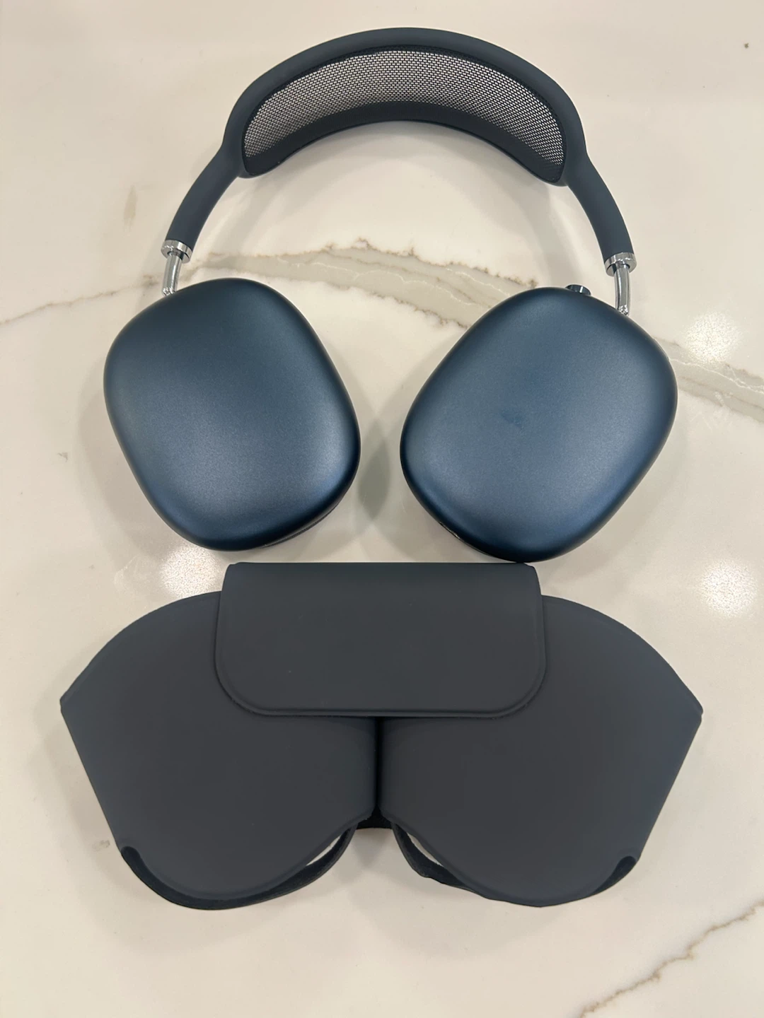 Apple AirPods Max Headphones - Space Grey