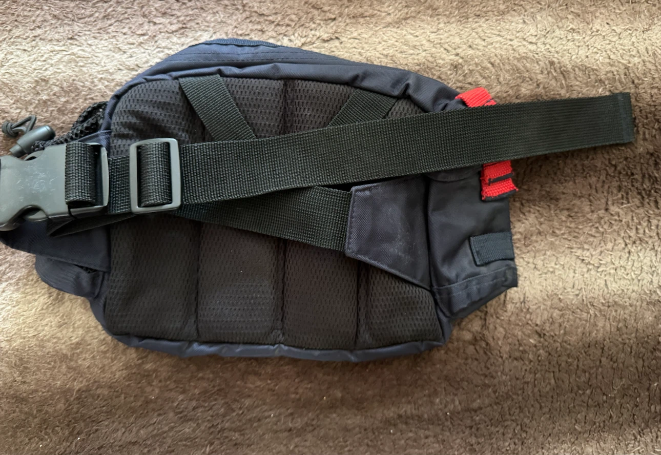 GAP Waist Bag Fanny Pack - photo 2