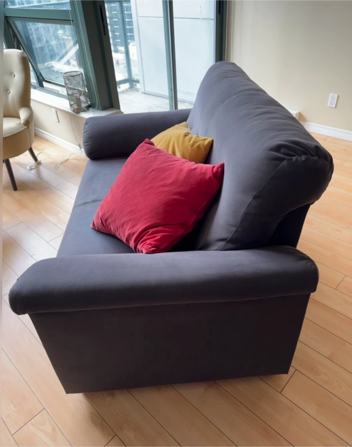 2 Seater Sofa - photo 3