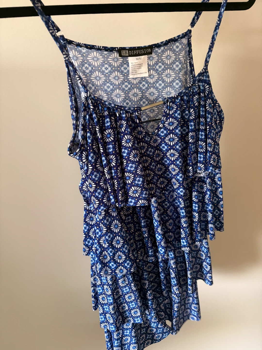 Blue Floral Ruffle Cami top size M - photo 3