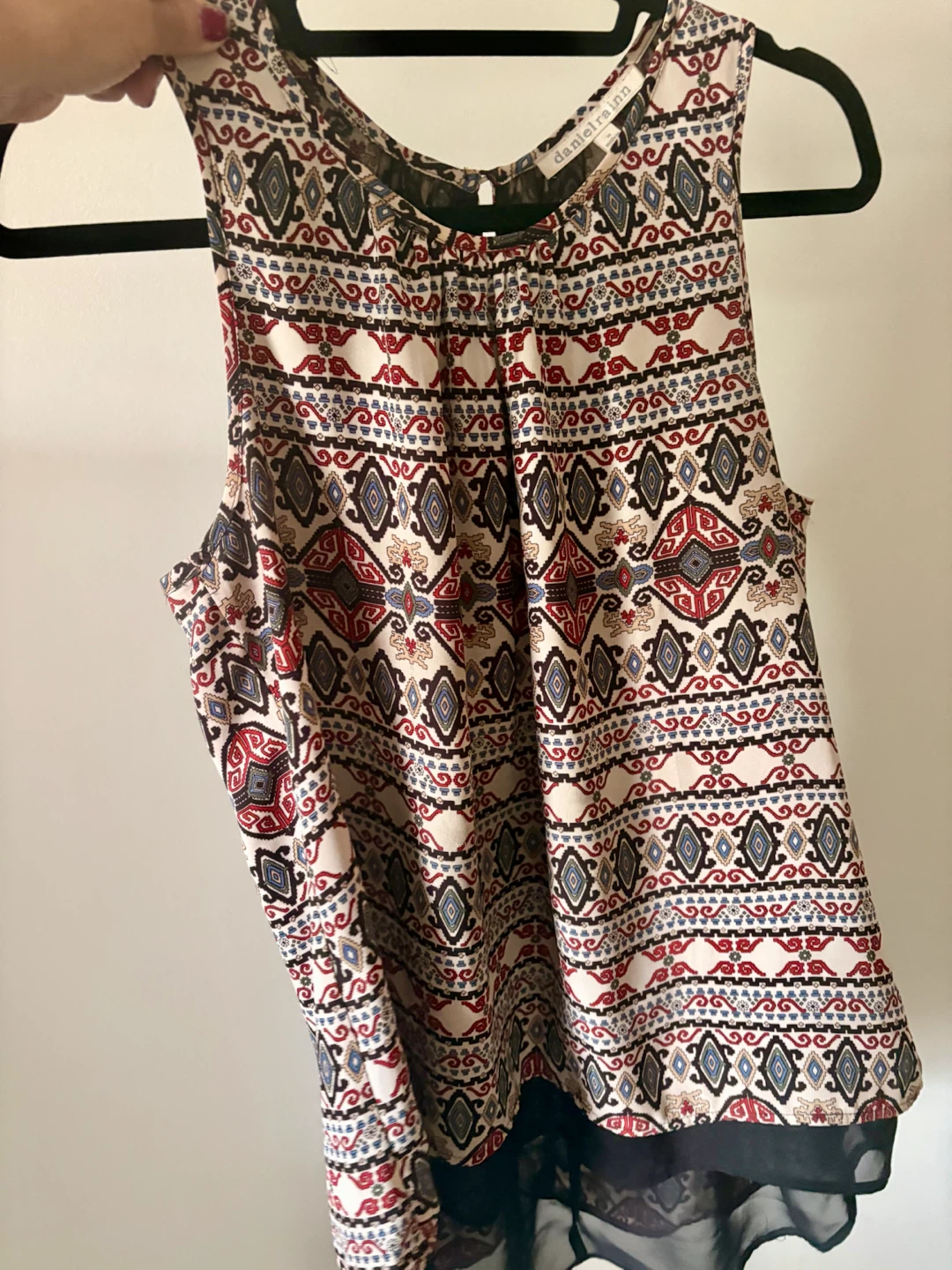 Daniel Rainn Patterned Sleeveless Top - photo 5