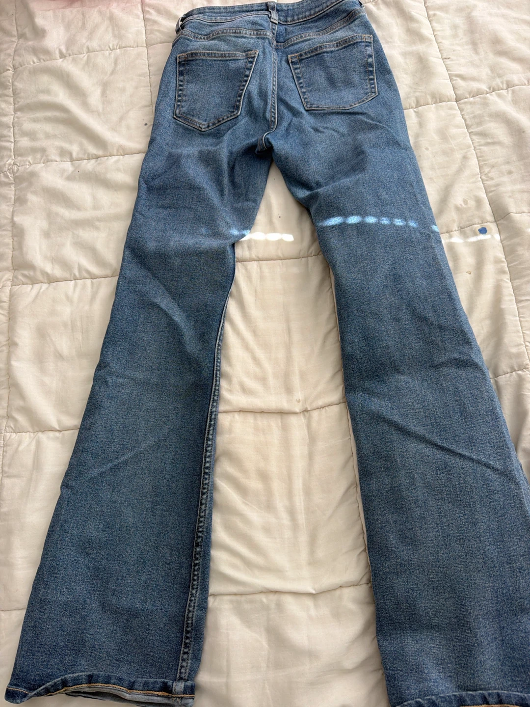 Divided by H&M Flare Jeans - US Size 2 - photo 2