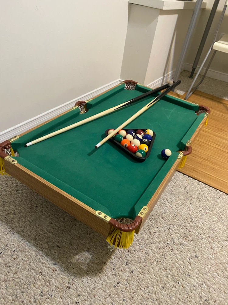 Mini Pool Table with Cues and Balls - photo 3