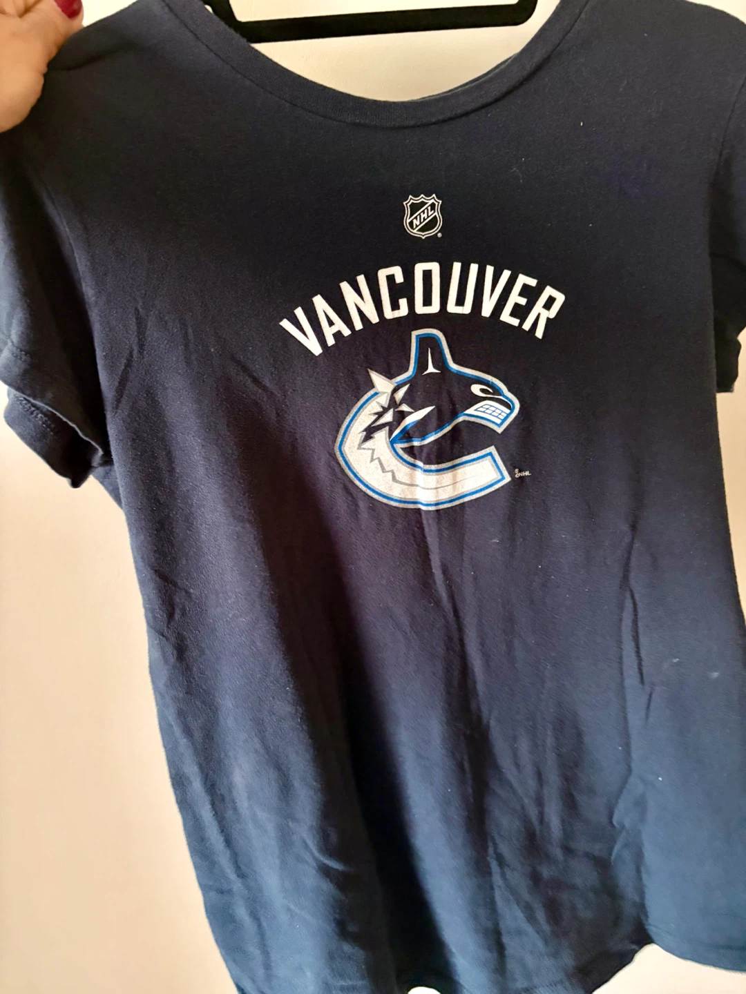 Vancouver Canucks Luongo #1 Reebok T-Shirt XL