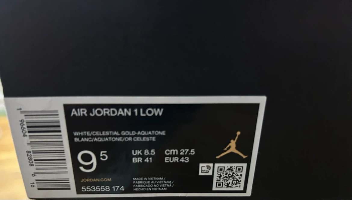 Air Jordan 1 Low "Celestial Gold-Aquatone" - photo 3