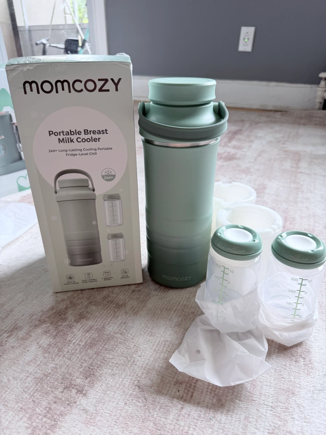 Momcozy Portable Breast Milk Cooler