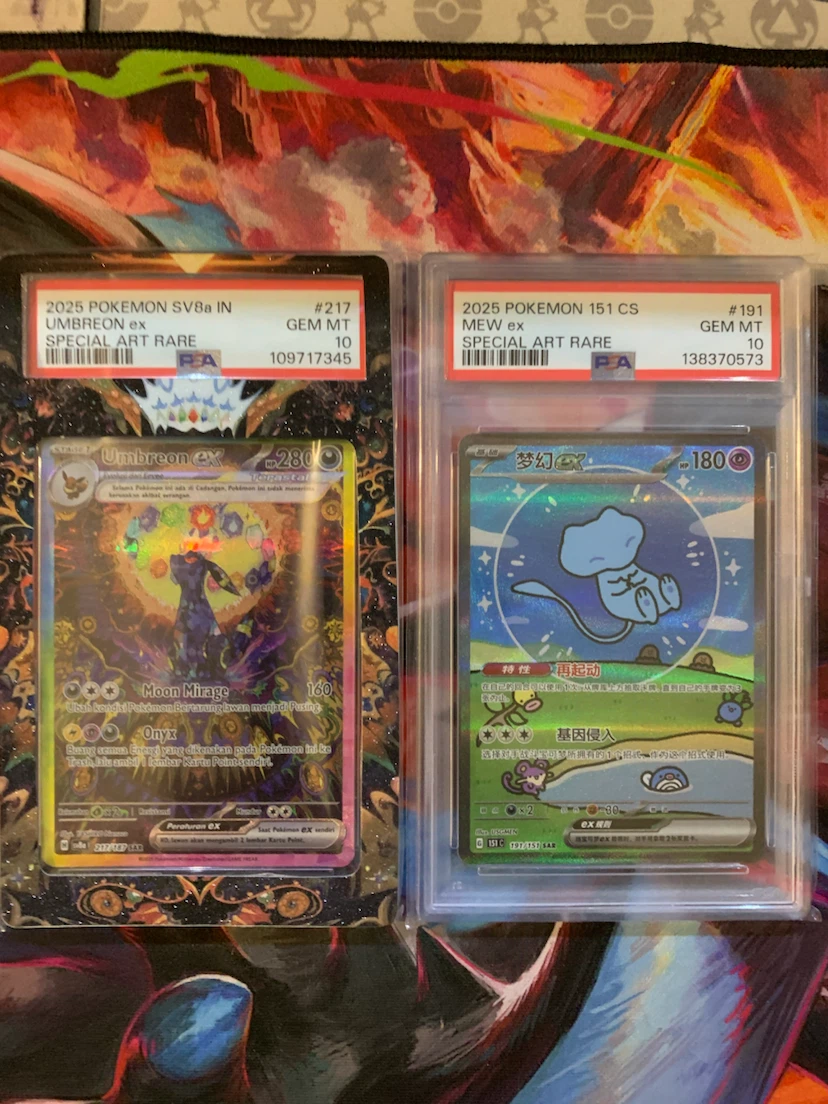 Pokemon PSA 10 Sunbreon and Bubble mew