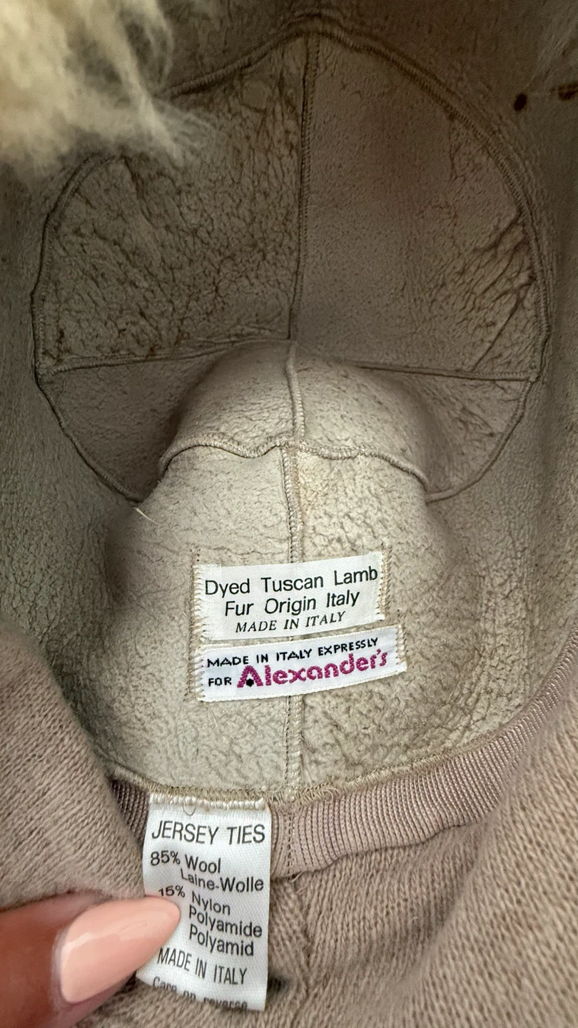 Alexander's Dyed Tuscan Lamb Fur Hat with Jersey Ties - photo 4