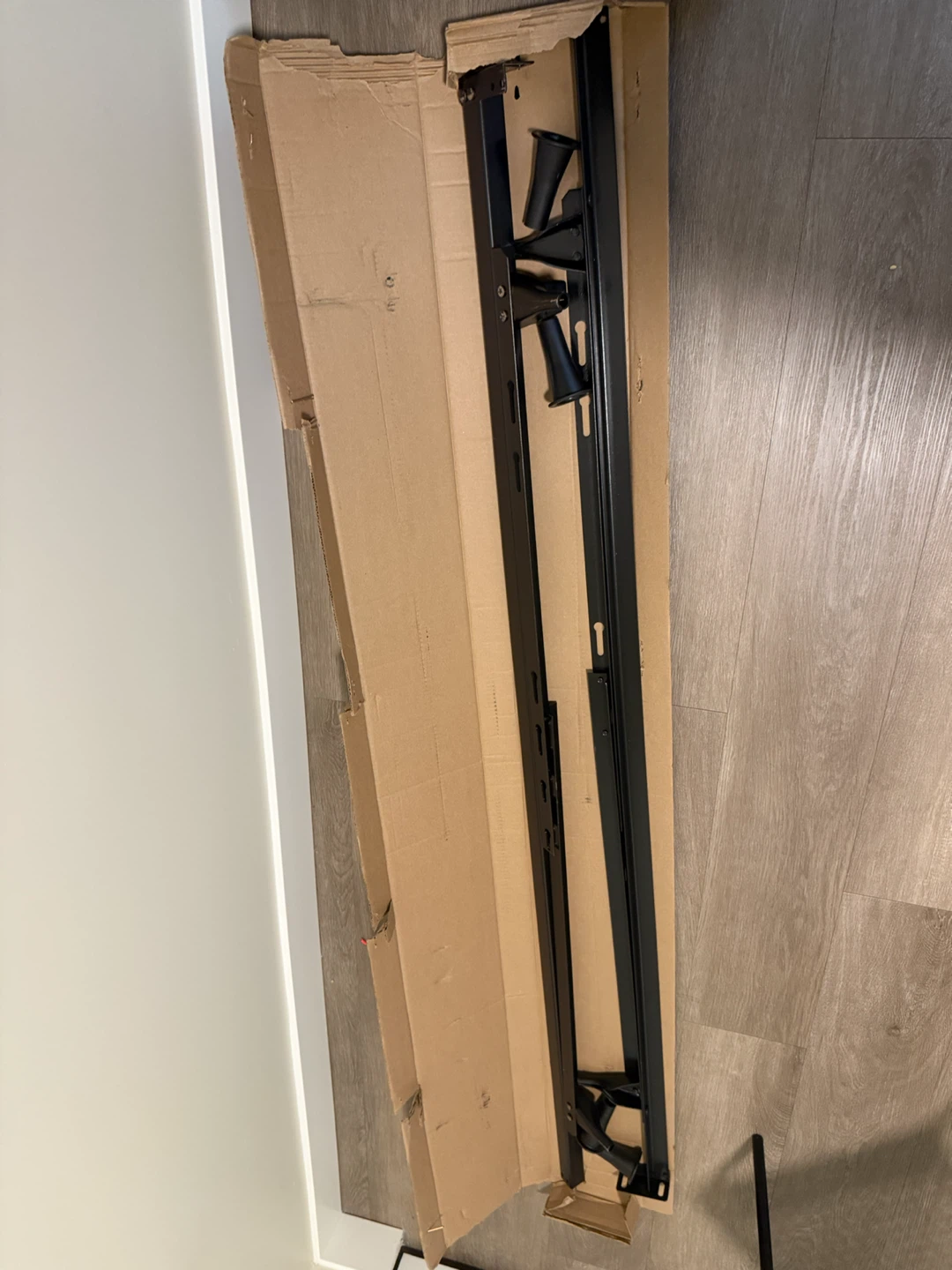 Queen size Beaudoin Bed Frame - photo 4