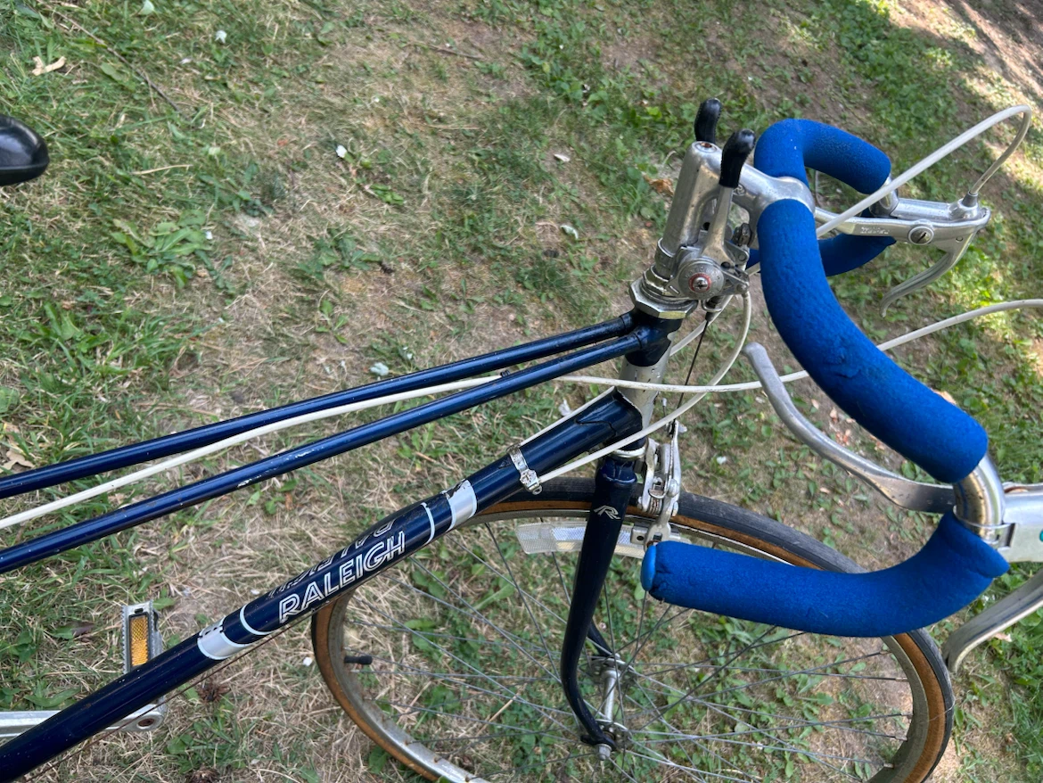 Raleigh racing bike 10 speed 27 inches wheels - photo 2