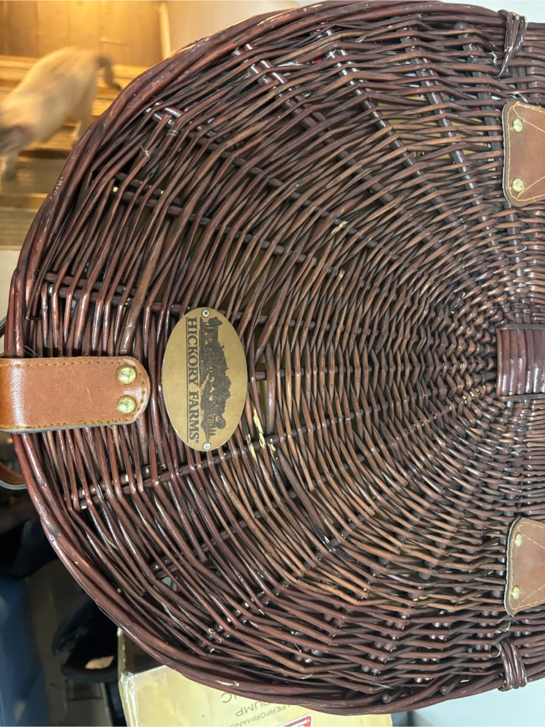 Hickory Farms Picnic Basket Set