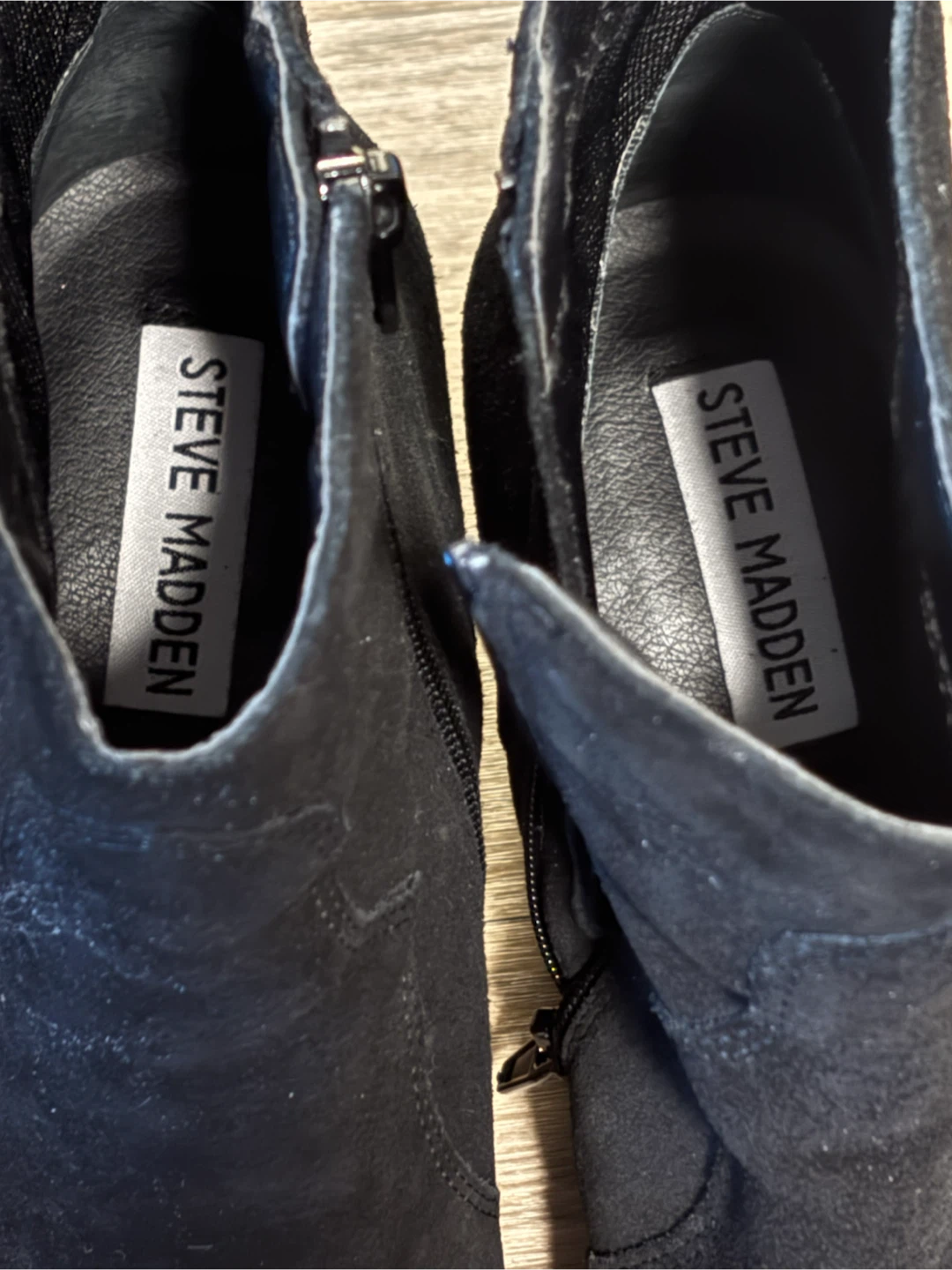 Steve Madden Black Suede Ankle Boots - photo 2