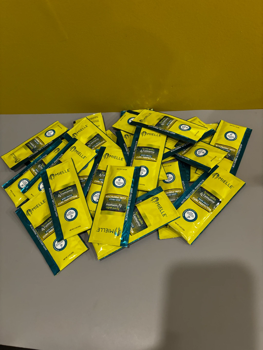 30 Mielle Avocado & Tamanu Packets