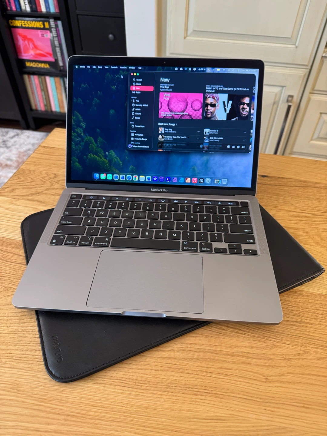 LIKE NEW MacBook Pro 13" M1 (512GB)