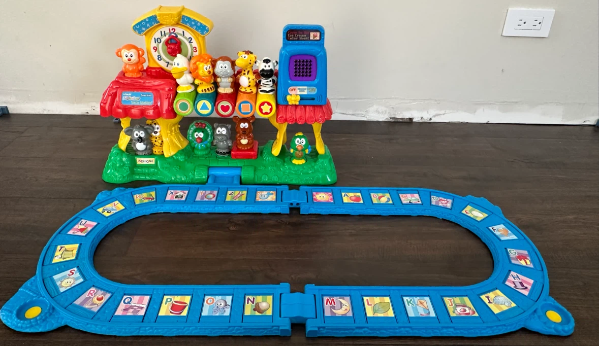 VTech Smartville Baby Station & Alphabet Train Track