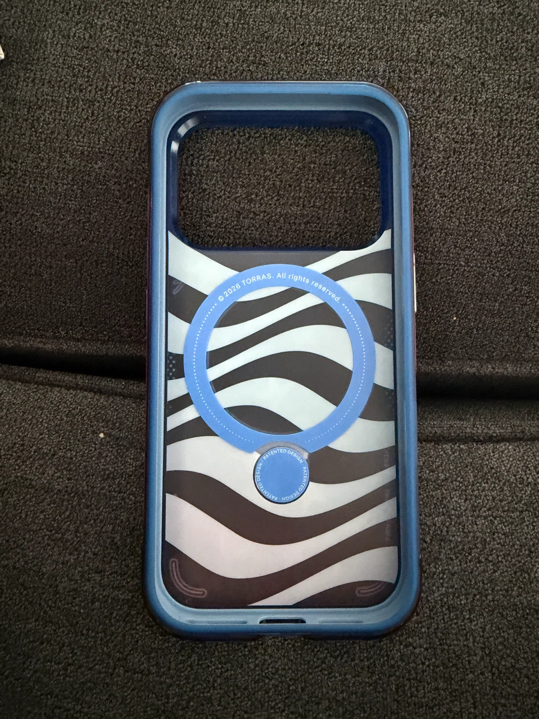 TORRAS Q3 Air Football World Cup Edition Case for iPhone 17 Pro - photo 3