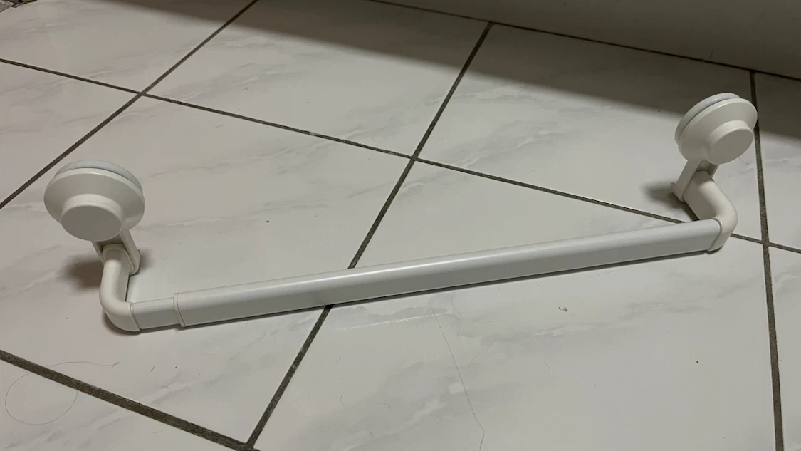 IKEA TISKEN Towel Rack with Suction Cups, White - photo 2