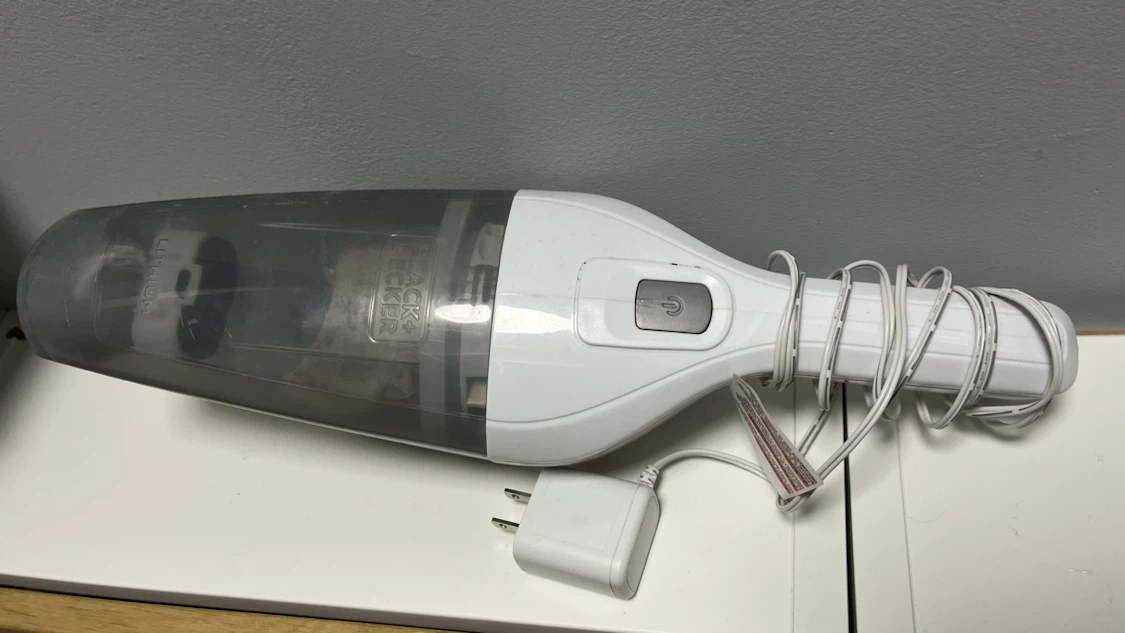 Black & Decker Handheld Vacuum