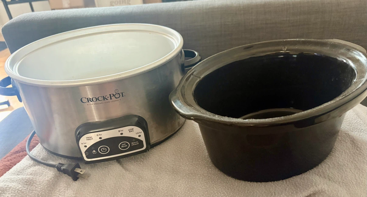 Crock-Pot Programmable Slow Cooker - Ceramic Insert Included - photo 2